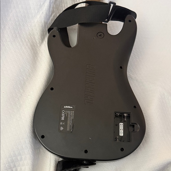 Guitar Hero Live Wireless Controller with Strap no dongle. Works, - Picture 5 of 9